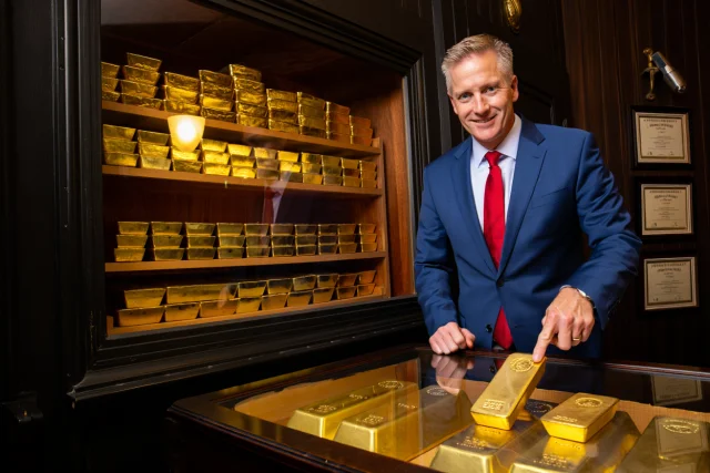 courtier en or dans une banque